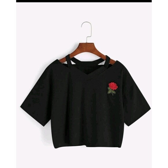 Black Rose Patch Graphic Boxy Cropped Tee - Picture 1 of 8